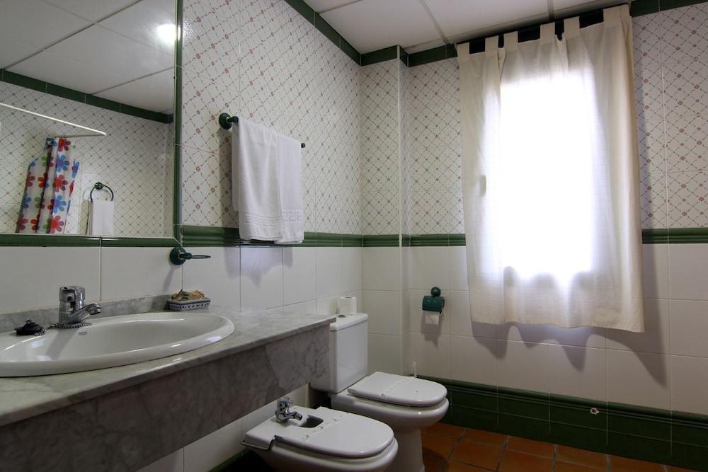 Hotel Rural Hojaranzos Tejeda Del Tietar Екстер'єр фото