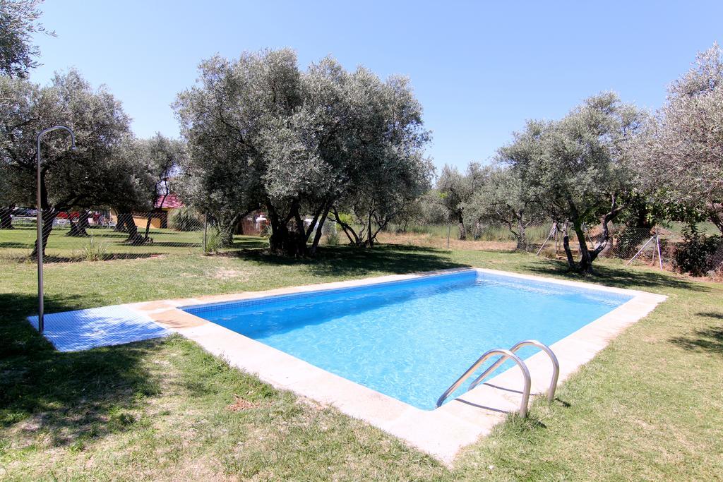 Hotel Rural Hojaranzos Tejeda Del Tietar Екстер'єр фото