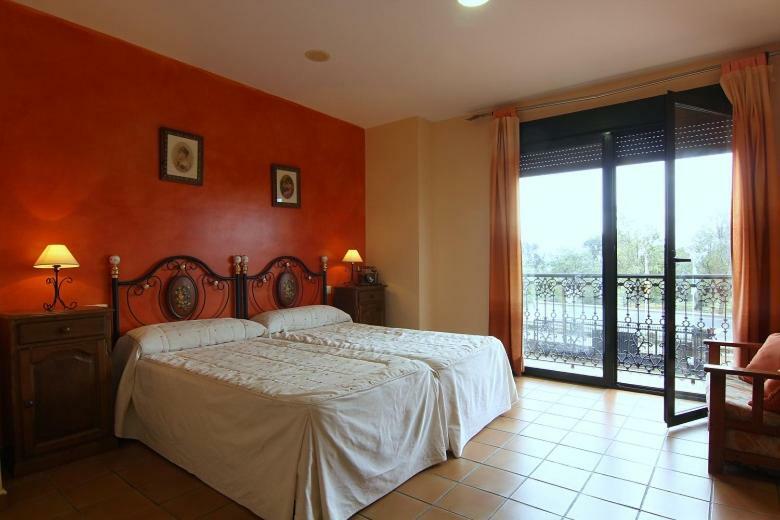 Hotel Rural Hojaranzos Tejeda Del Tietar Екстер'єр фото